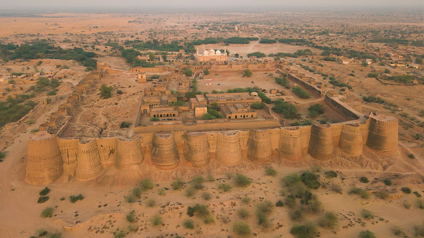 Derawar Fort